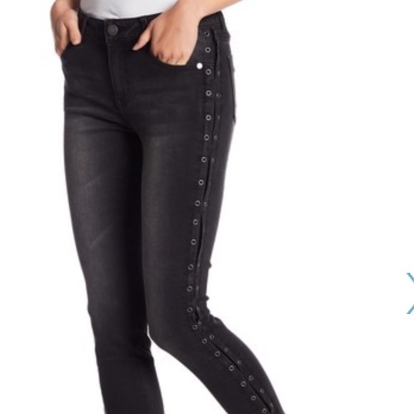 Romeo & Juliet Couture Denim - NWT Romeo + Juliet Couture black jeans